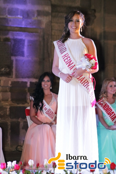 Serenata - Candidatas a Reina de Ibarra 2015